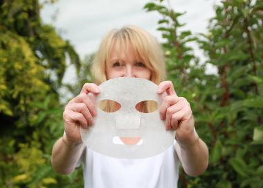 Norafin: Nachhaltige Tuchmasken aus Lenzing VEOCEL™ Fasern